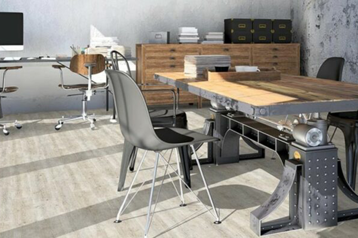 Bureau professionnel avec revêtement de sol modulaire gris